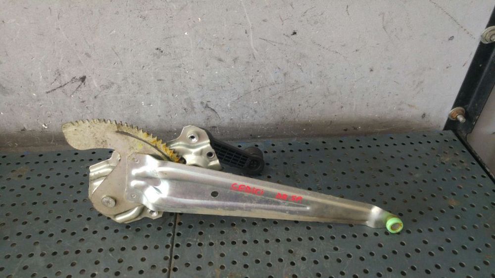Macara geam dreapta spate fiat sedici 189