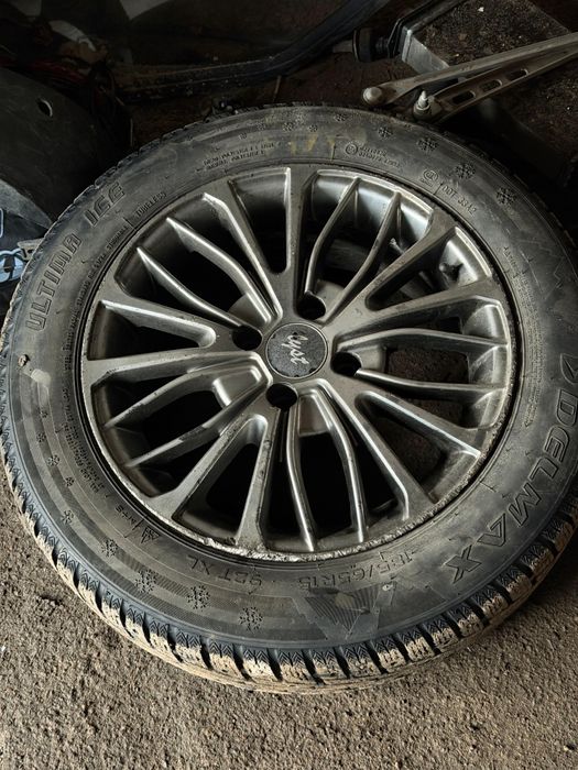 Продам резину с дисками R15
