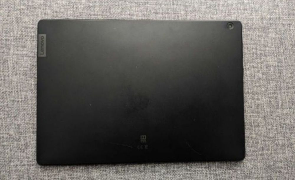Tabletă LENOVO TAB M 10 quad-core HD