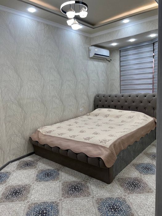 Юнусабад 4-квартал 2-х комнатная (без маклера)