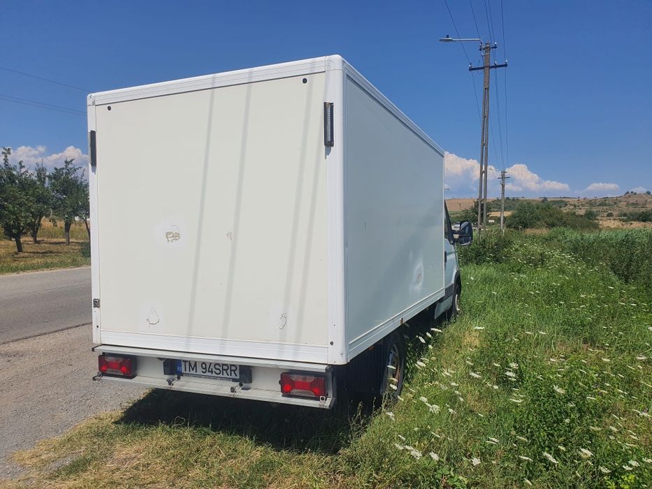 Schimb/Vând iveco  daily frigorific