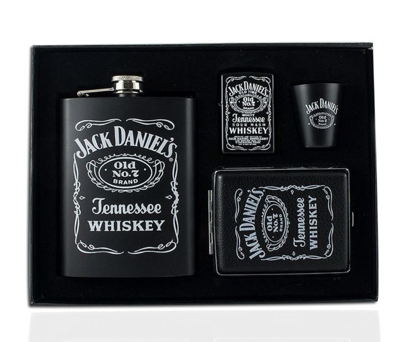 подаръчен комплект Jack Daniels павурче+запалка пистолет + 2 чаши