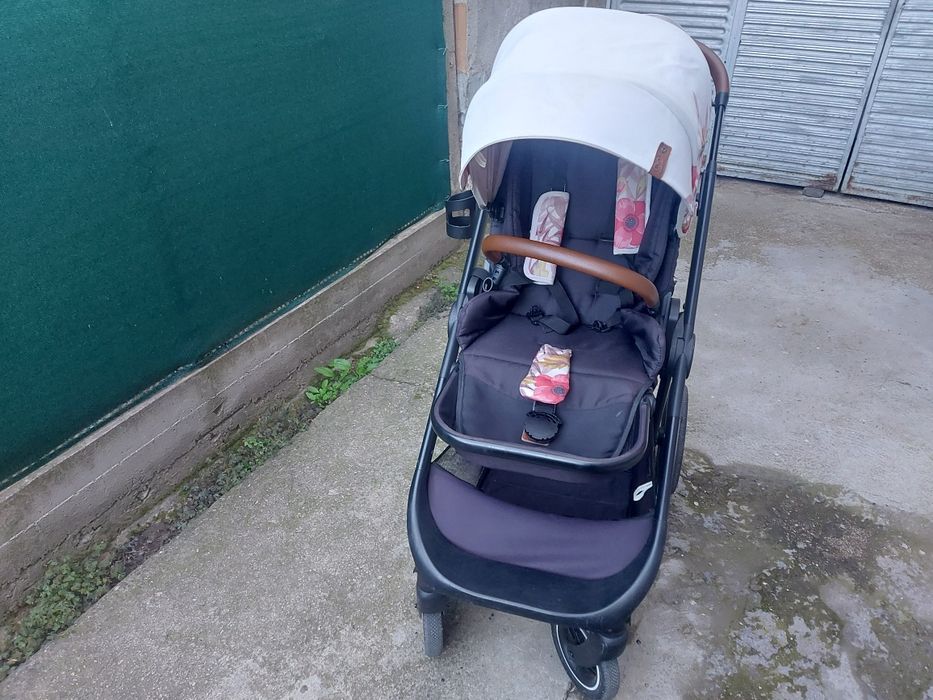 Бебешка количка  KinderKraft 2 в 1