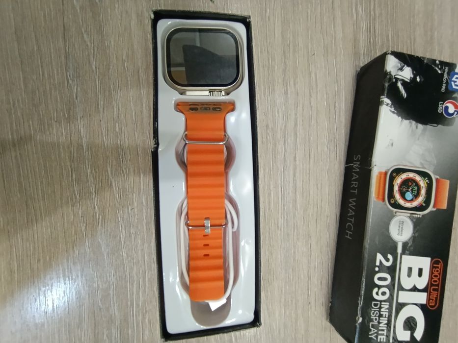 Смарт водоустойчив часовник