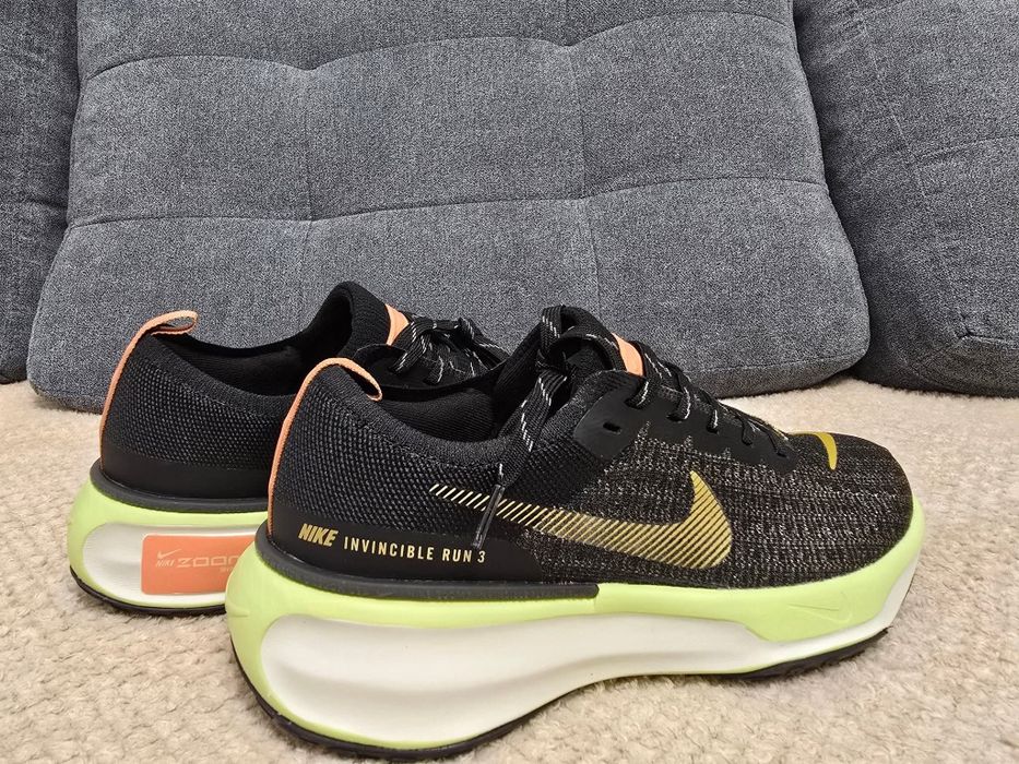 Nike invincible run nr 40 41 42 43 preț 350 lei