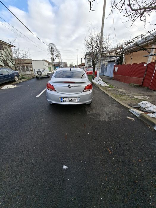 Opel insgnia 2012
