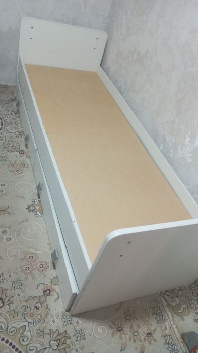 Продам кровать тараз