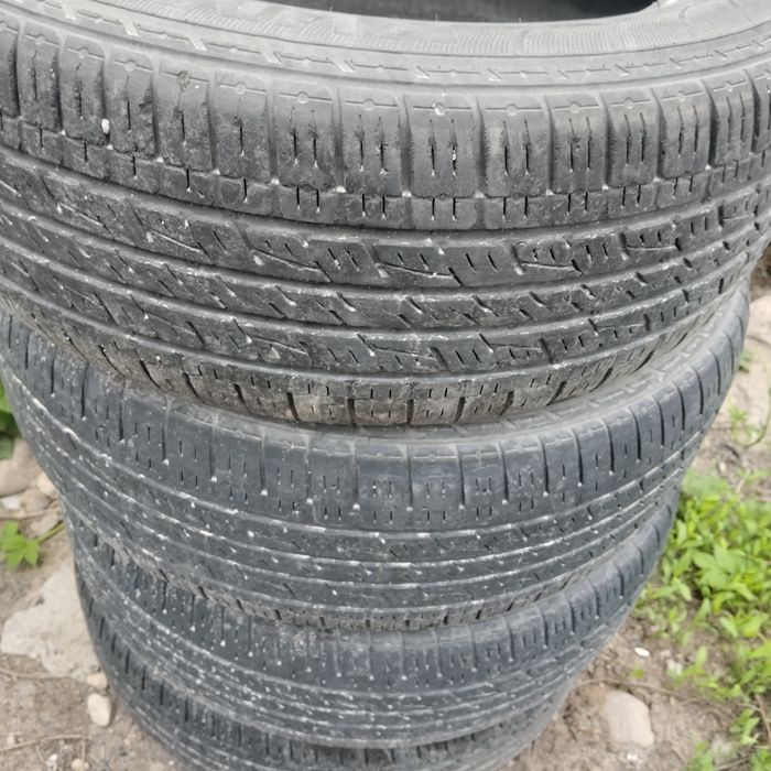 Продам комплект летних шин 4 штуки  Корея.