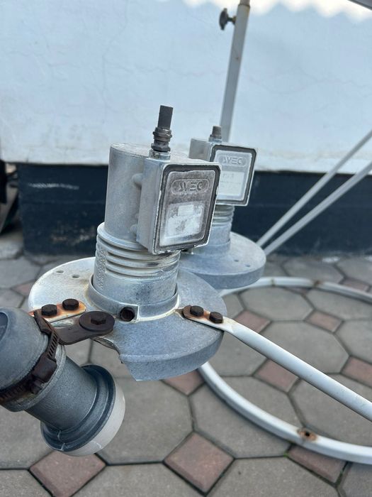 Спутниковое оборудование