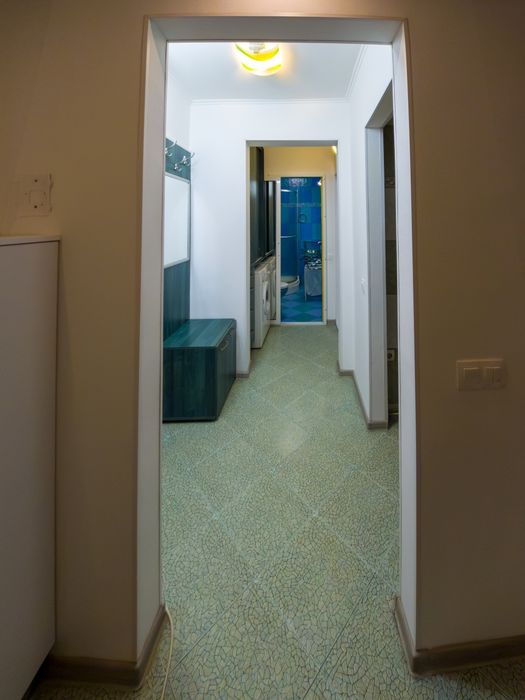 Apartament de 2 camere de închiriat
