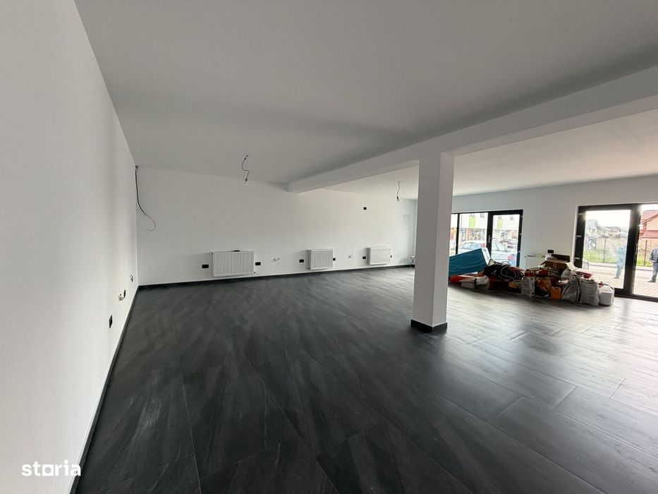 Spatiu comercial 100mp cu 2 locuri de parcare/ imobil nou de 2 etaje