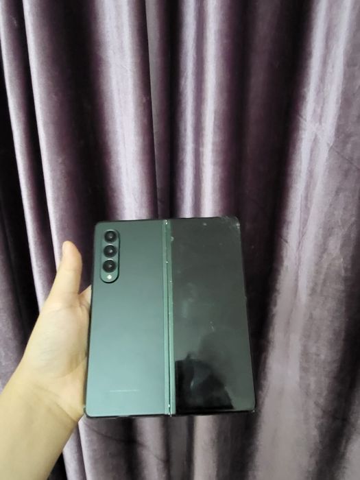 Samsung ZFold 3 5g