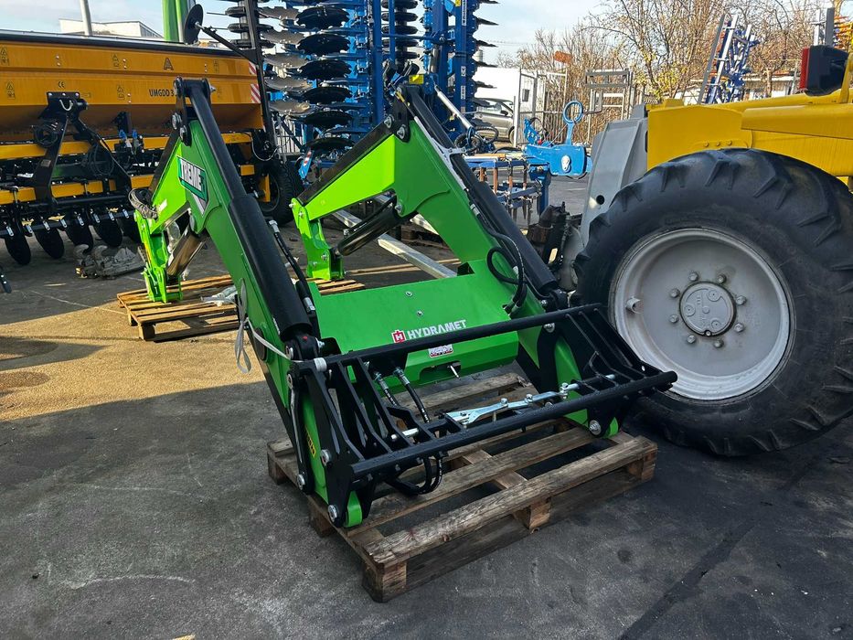 Încărcător frontal Hydramet
