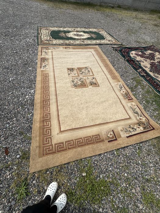 ковры хорошие продам