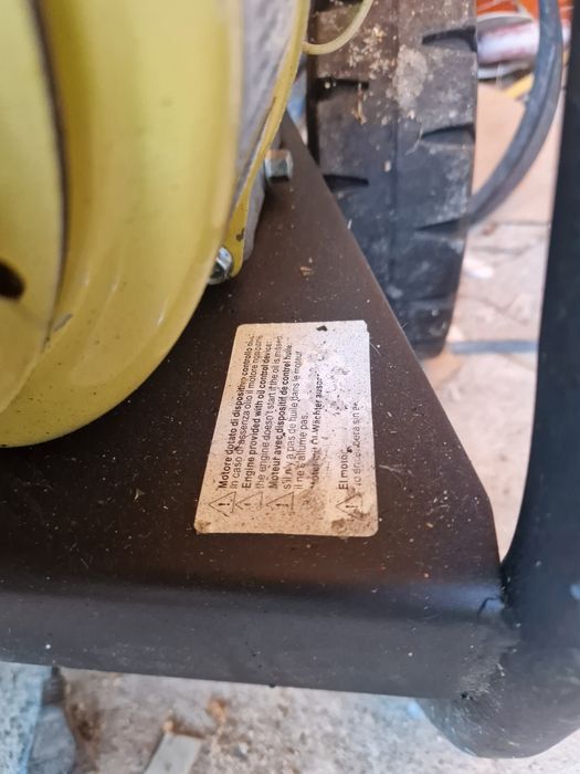 Karcher pe benzină