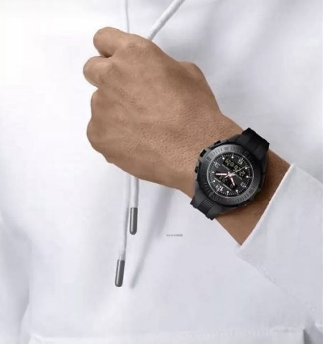 Срочно продам часы Alharameen крупные часы