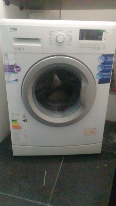 Ремонт стиральных машин и Холодильников