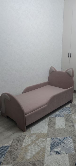 Продам кровать детская для девочки