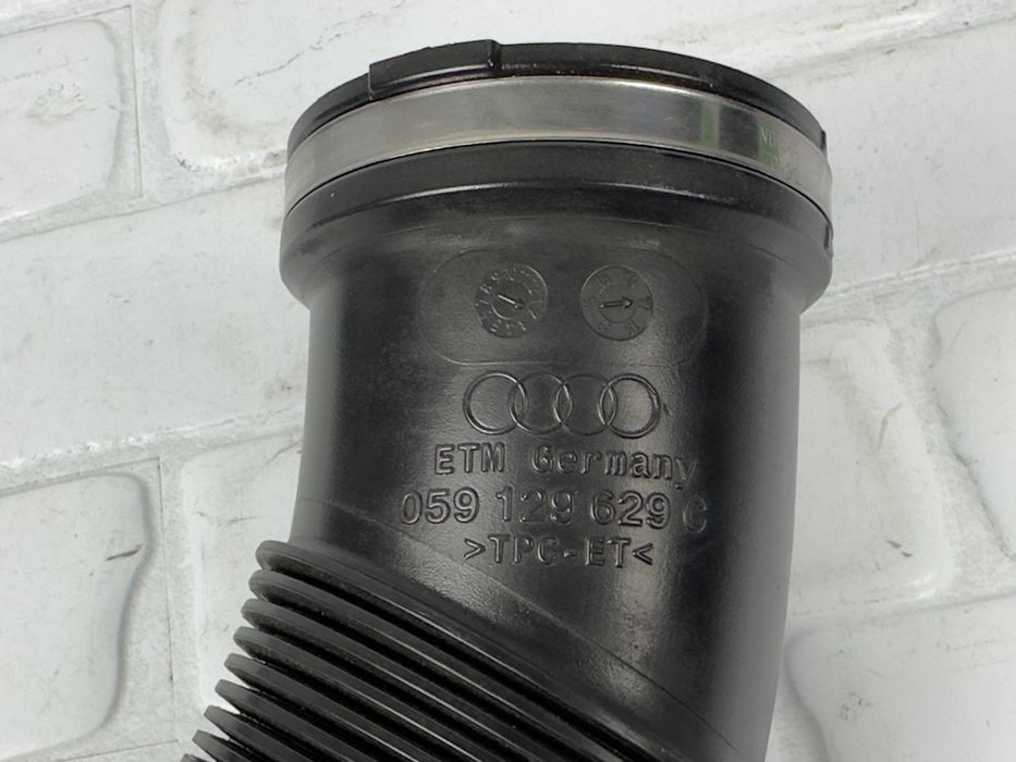 Тръба въздуховод интейк AUDI A4 B9 3.0TDI 059129629C