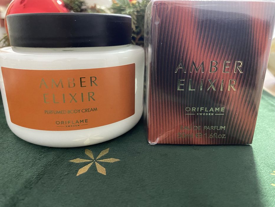 Apa de parfum Amber Elixir