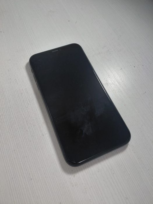 iPhone XR 64GB | Face ID, True Tone |