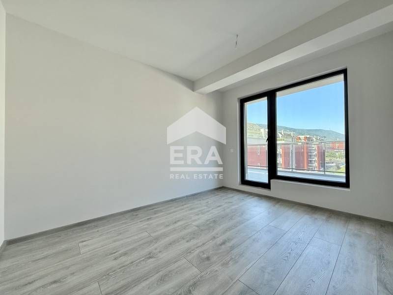 Продава се Четиристаен апартамент в София, Малинова долина - 226 кв.м за 1992 €/кв.м - Снимка #7