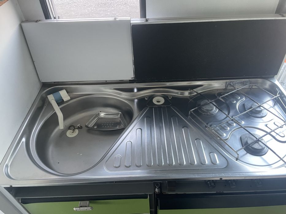 Каравана нов внос