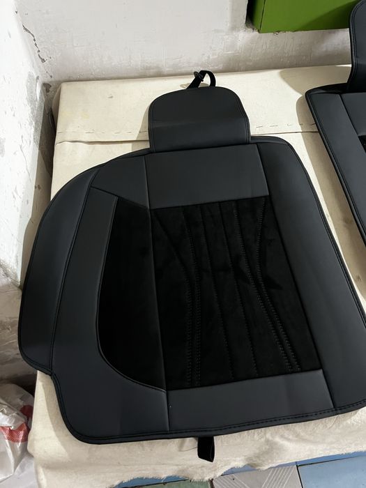 Чехлы на машину универсальные новые