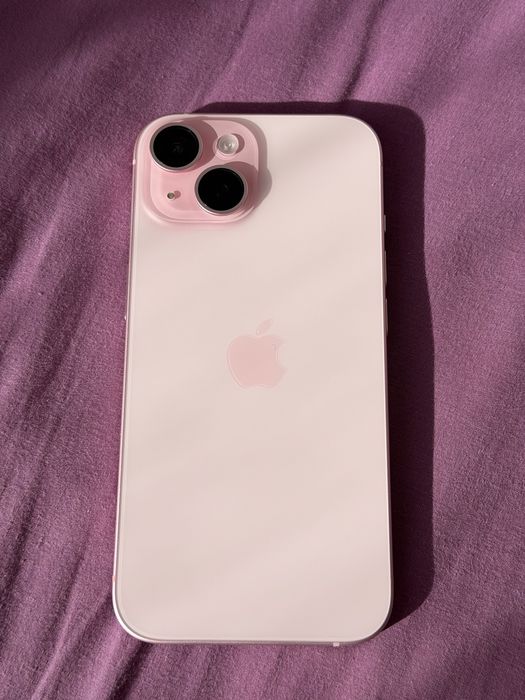 Продаю iPhone 15