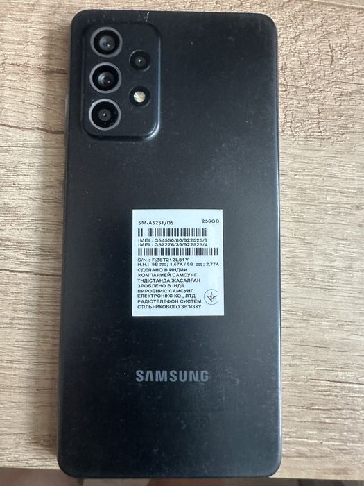 Продам телефон samsung A 52
