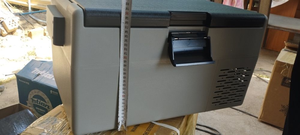 Автохолодильник автомобильный