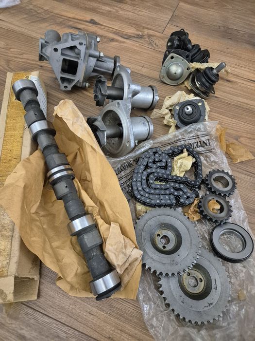 Piese noi Lada 1200 / Lada Niva - ambreiaj, axa came, pompa apa