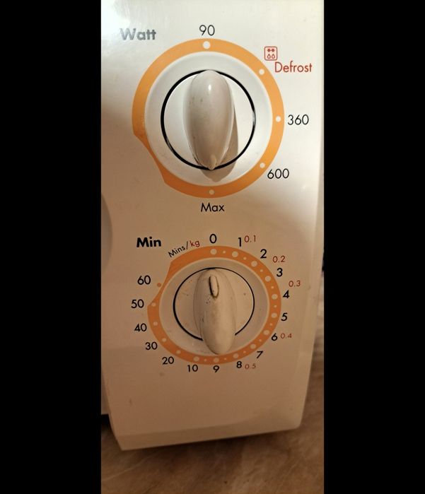 Микровълнова фурна LG