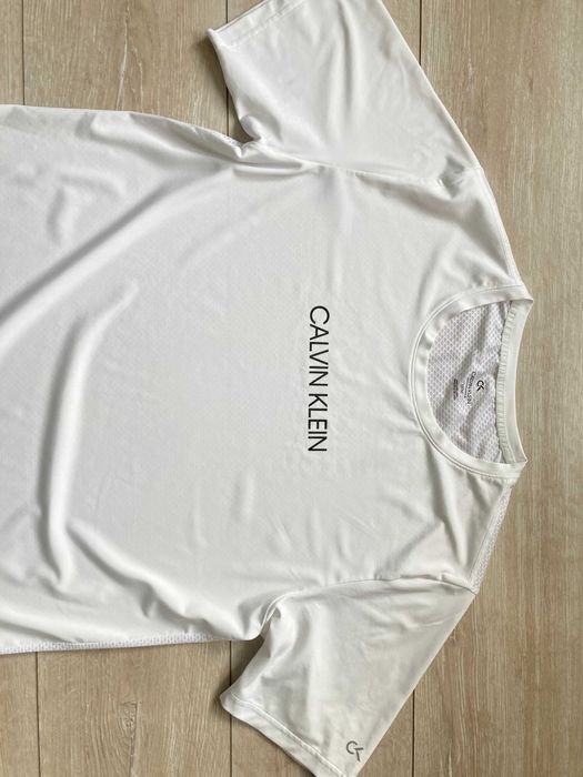 Calvin Klein мъжка спортна тениска размер М
