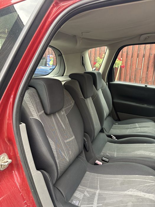 Vand renault scenic 1.9 dci , astept si schimb cu enduro