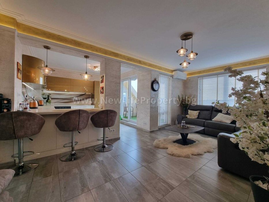 Продава се Тристаен апартамент в к.к. Слънчев бряг - 119 кв.м за 1874 €/кв.м - Снимка #2