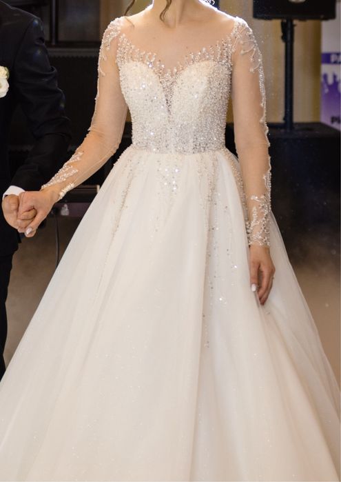 Rochie mireasa impecabila