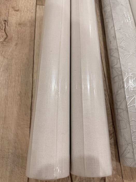 Продам обои новые