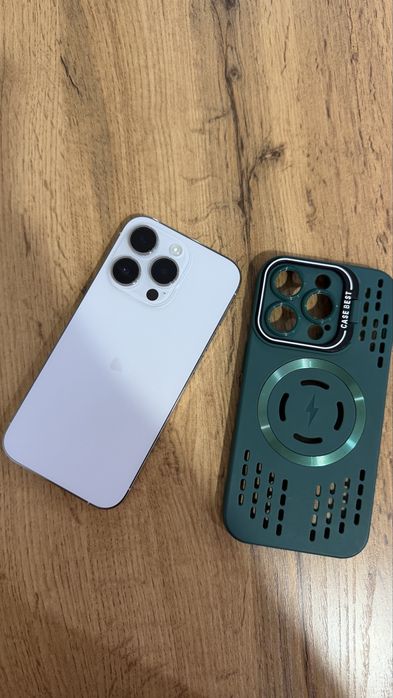 Продам Айфон 14 про