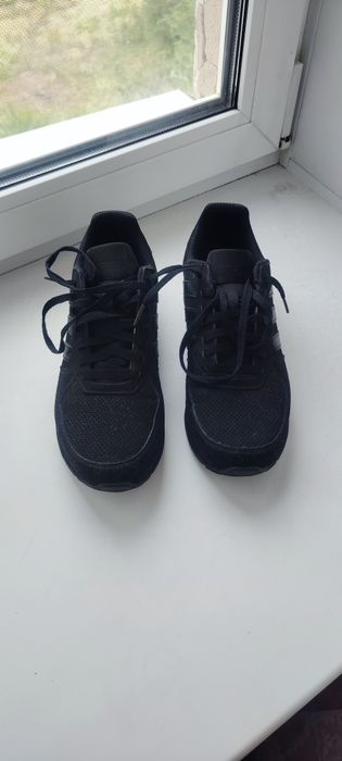 adidas кроссовки