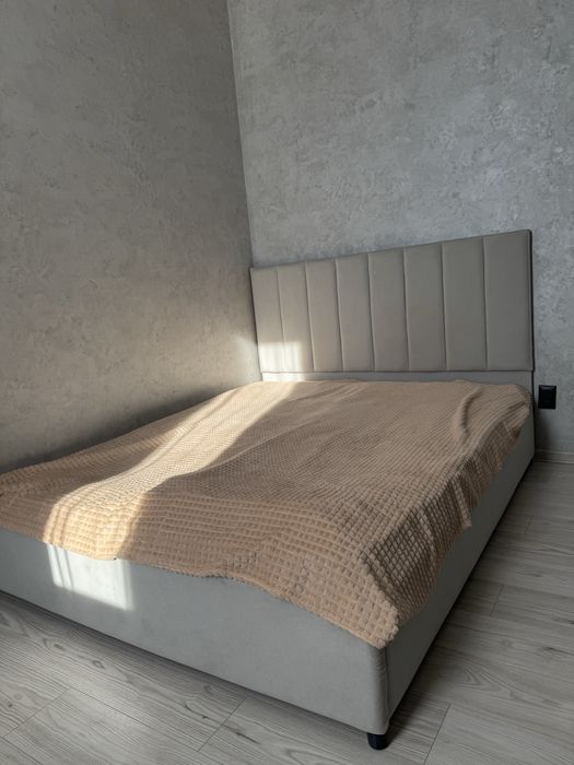 Продам кровать самовывоз