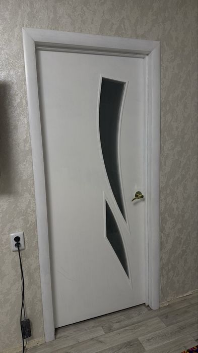 3 двери за 5000 тг (вместе)