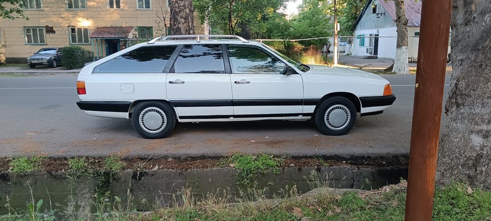 Продам Ауди 100 с3 Авант в кузове универсал.