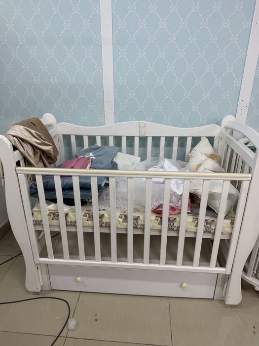 Продам детский кровать новый