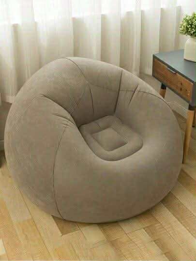 Продавам Барбарон пуф