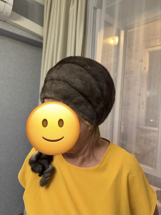 Норковые шапки 2шт