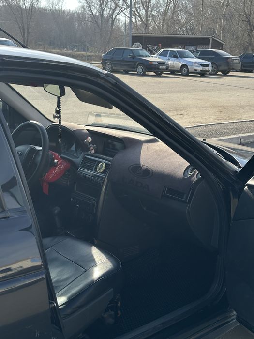 срочно продам Приору 2