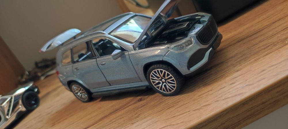 Игрушка машина оригинал