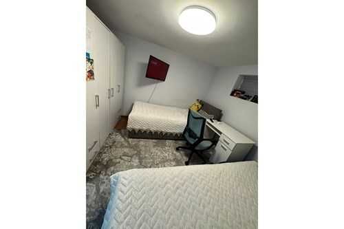 Продава се Къща в Търговище, Център - 170 кв.м за 930 €/кв.м - Снимка #21