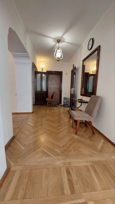 Сдаём 4/3/5 С. Азимова посольство Японии спец план 140 м2